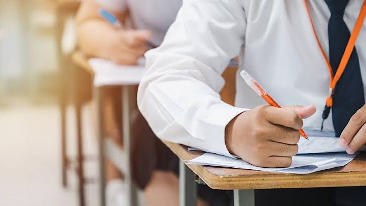 सरकारले १२ कक्षाको परीक्षामा निजामती कर्मचारी खटाउने