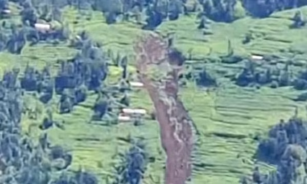 रातापानीमा फेरि पहिरो, ३० घर उच्च जोखिममा